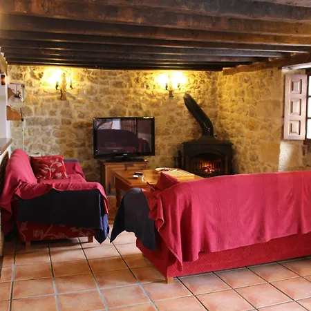 La Toba I Y Ii Country house *